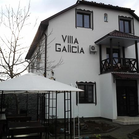Villa Galicia Berehove  Exteriör bild