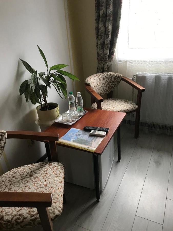Villa Galicia Berehove  Exteriör bild