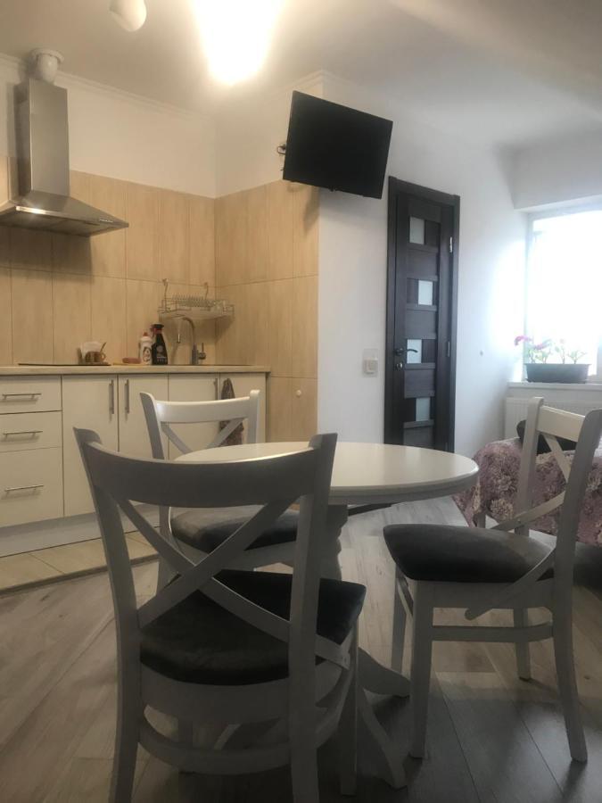 Villa Galicia Berehove  Exteriör bild